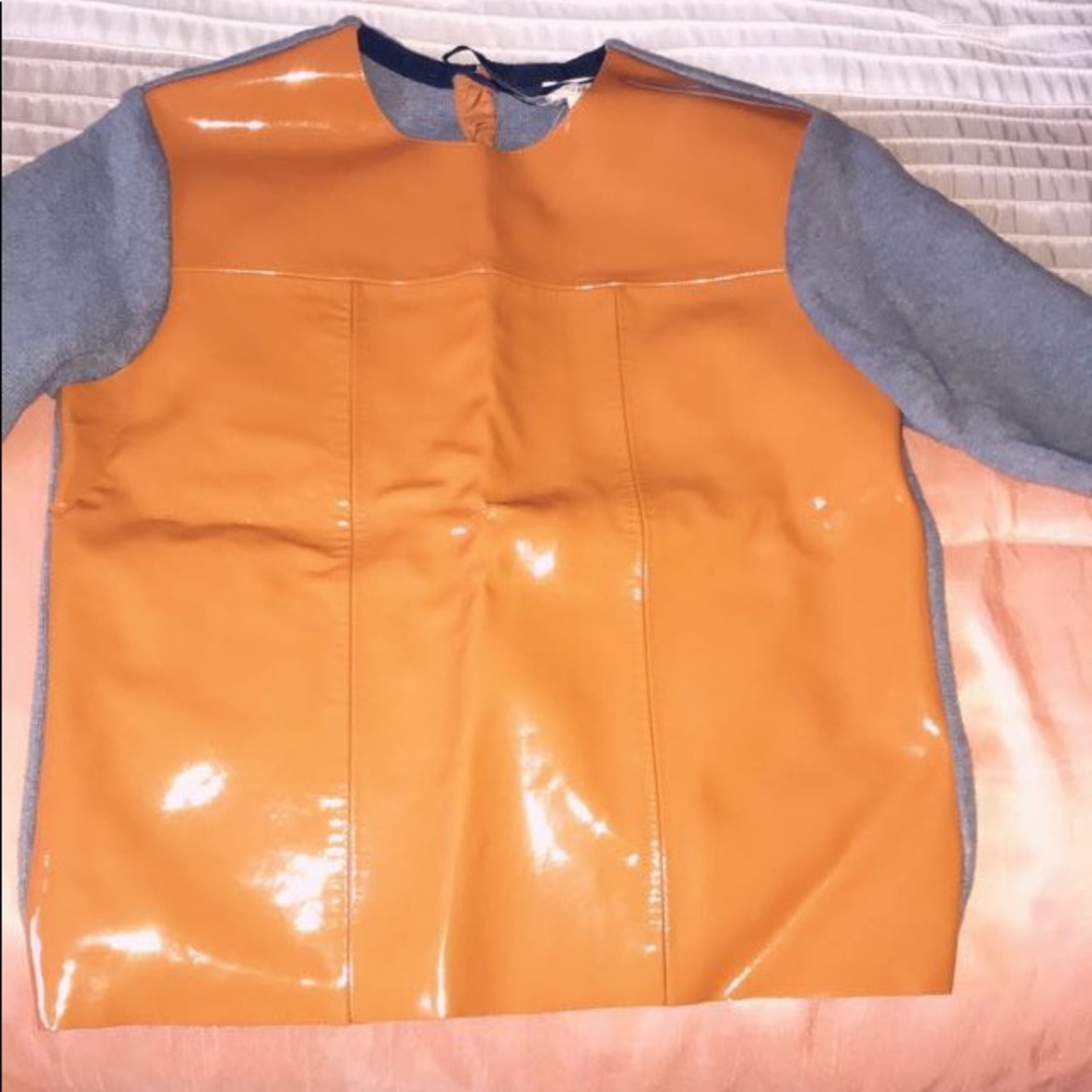 PU Orange and grey sweater